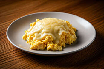 Cheesy scrambled eggs