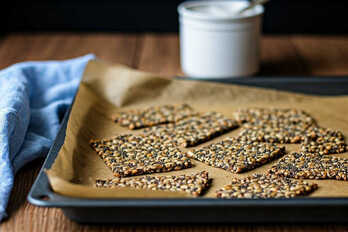 Seed crackers