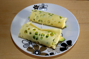 2-min avocado & Swiss cheese rolls