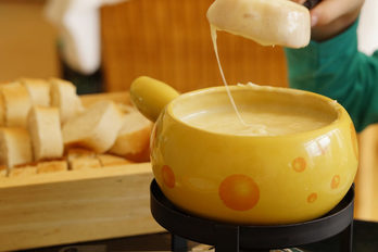 Bechamel cheese sauce